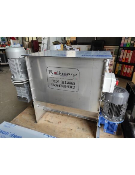 estrusore-pneumatico29 Large Mixer & Coclea Extruder