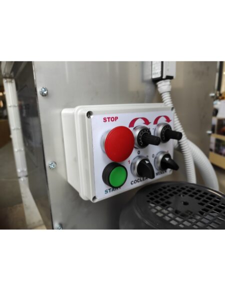 estrusore-pneumatico31 Large Mixer & Coclea Extruder