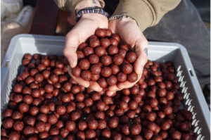 Nutrabaits Big Fish Mix (Salmon Caviar & Black Pepper) 18mm SOLUBLE BOILIES