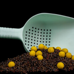 IMG_0004 RidgeMonkey Nite Glo Bait Spoon