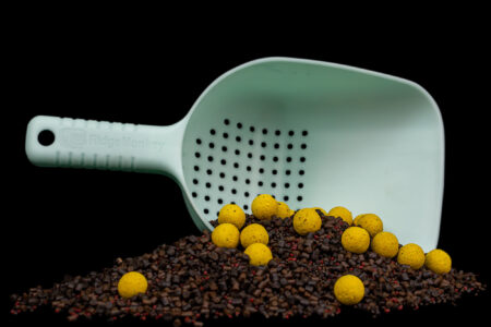 IMG_0004 RidgeMonkey Nite Glo Bait Spoon